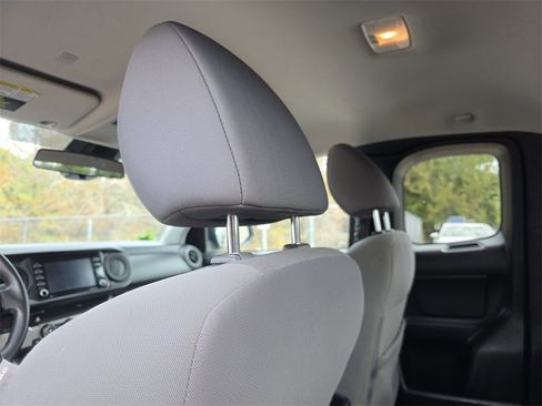 Certified 2022 Toyota Tacoma SR image 23