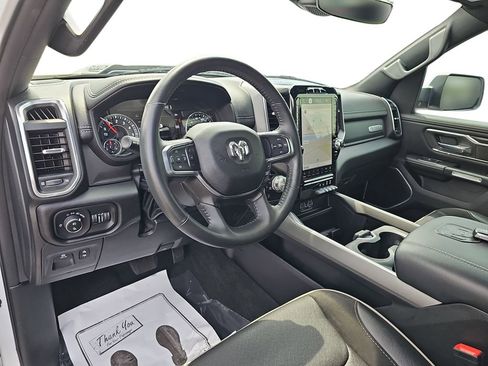 Used 2023 RAM 1500 Laramie AWD/4WD image 16