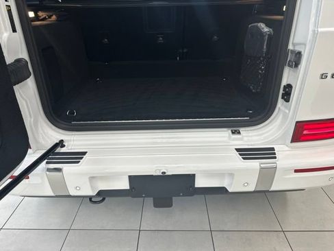 Used 2027 Mercedes-Benz G 63 AMG 4MATIC image 44