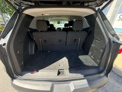 Used 2019 Chevrolet Traverse LT AWD/4WD image 41