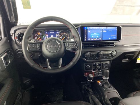 New 2026 Jeep Wrangler Unlimited Rubicon 392 image 15