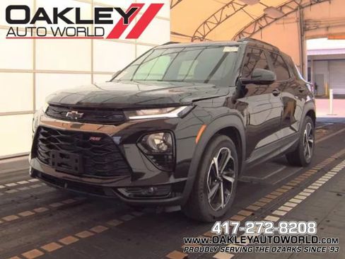 Used 2022 Chevrolet TrailBlazer RS FWD image 1