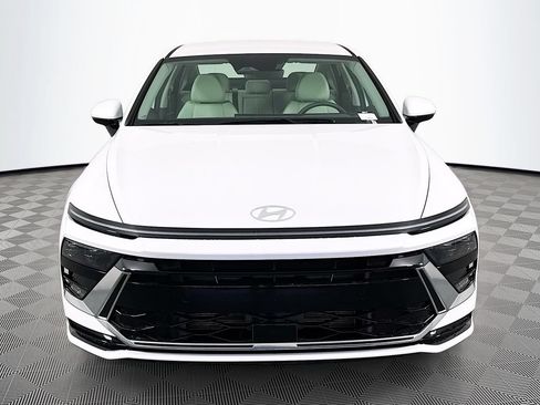 New 2026 Hyundai Sonata SEL FWD image 2
