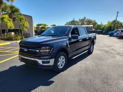 Used 2025 Ford F150 XLT w/ Equipment Group 301A Standard AWD/4WD image 10