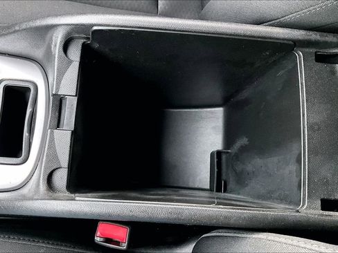 Used 2018 Chevrolet Malibu LT image 33