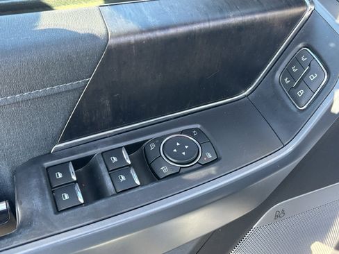 Used 2022 Ford F150 Lariat w/ Equipment Group 501A Mid image 14