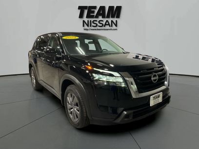 Used 2024 Nissan Pathfinder S