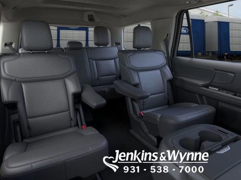 New 2026 Ford Expedition Active AWD/4WD image 11