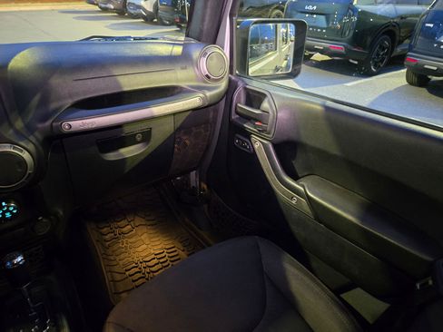 Used 2016 Jeep Wrangler Unlimited Sport w/ Quick Order Package 24S image 11