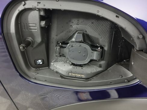 New 2026 Nissan Leaf SV+ w/ Floor Mat Package (SV+) image 32