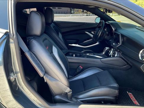 Used 2019 Chevrolet Camaro SS RWD image 14