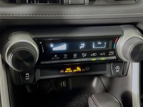 Used 2024 Toyota RAV4 LE image 26