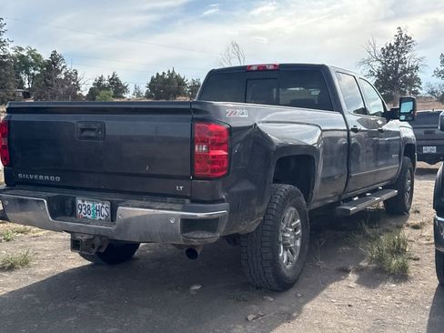 Used 2015 Chevrolet Silverado 3500 LT w/ LT Convenience Package AWD/4WD image 4