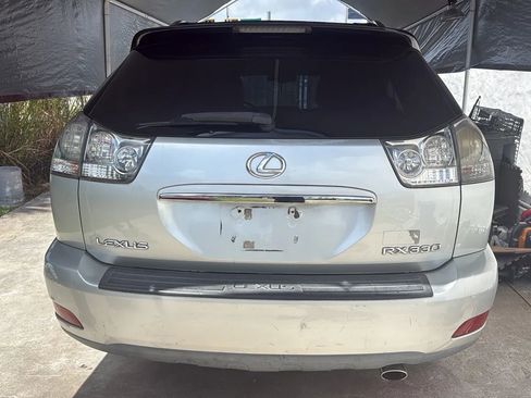Used 2004 Lexus RX 330 FWD image 8