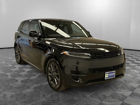 Used 2024 Land Rover Range Rover Sport SE AWD/4WD image 7