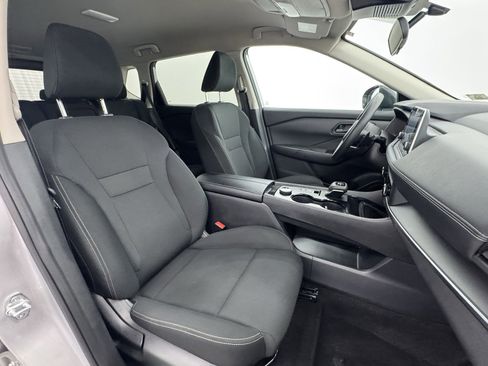 Used 2024 Nissan Rogue S image 50