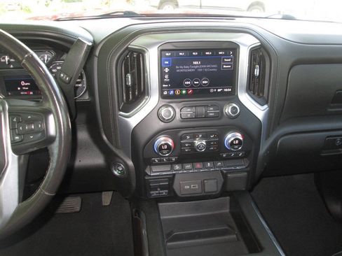 Used 2022 GMC Sierra 2500 SLT w/ SLT Convenience Package AWD/4WD image 17