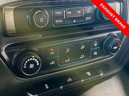 Used 2016 Chevrolet Silverado 2500 LT image 12