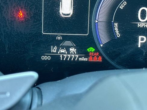 Certified 2025 Lexus NX 350h AWD w/ Premium Package image 27