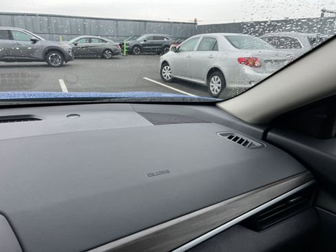 Used 2025 Nissan Altima 2.5 SV image 35