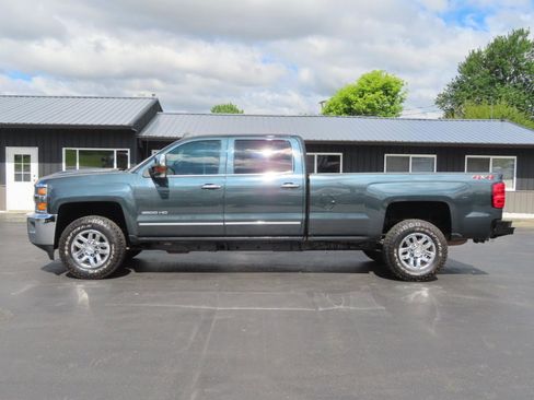 Used 2019 Chevrolet Silverado 3500 LTZ w/ Duramax Plus Package AWD/4WD image 3
