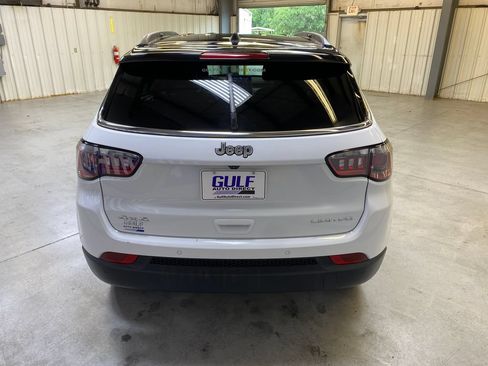 Used 2025 Jeep Compass Limited AWD/4WD image 7
