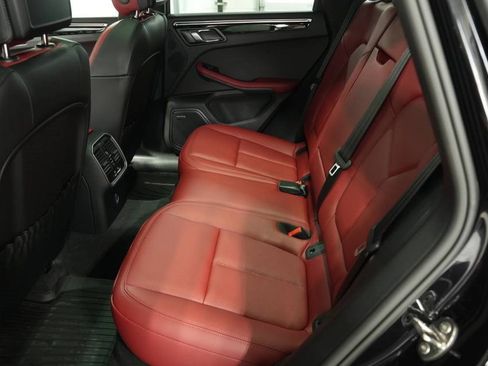 New 2025 Porsche Macan image 27