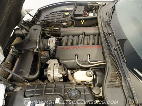Used 1998 Chevrolet Corvette Convertible w/ Performance Handling Pkg RWD image 4
