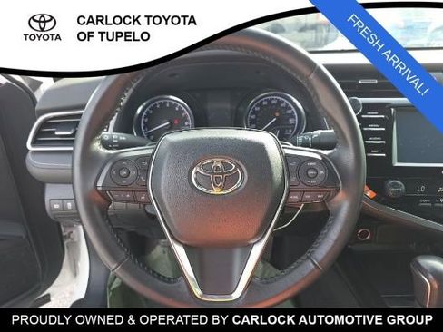 Used 2020 Toyota Camry SE image 7