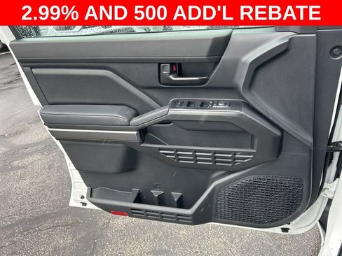 Used 2026 Toyota Tacoma SR5 RWD image 17