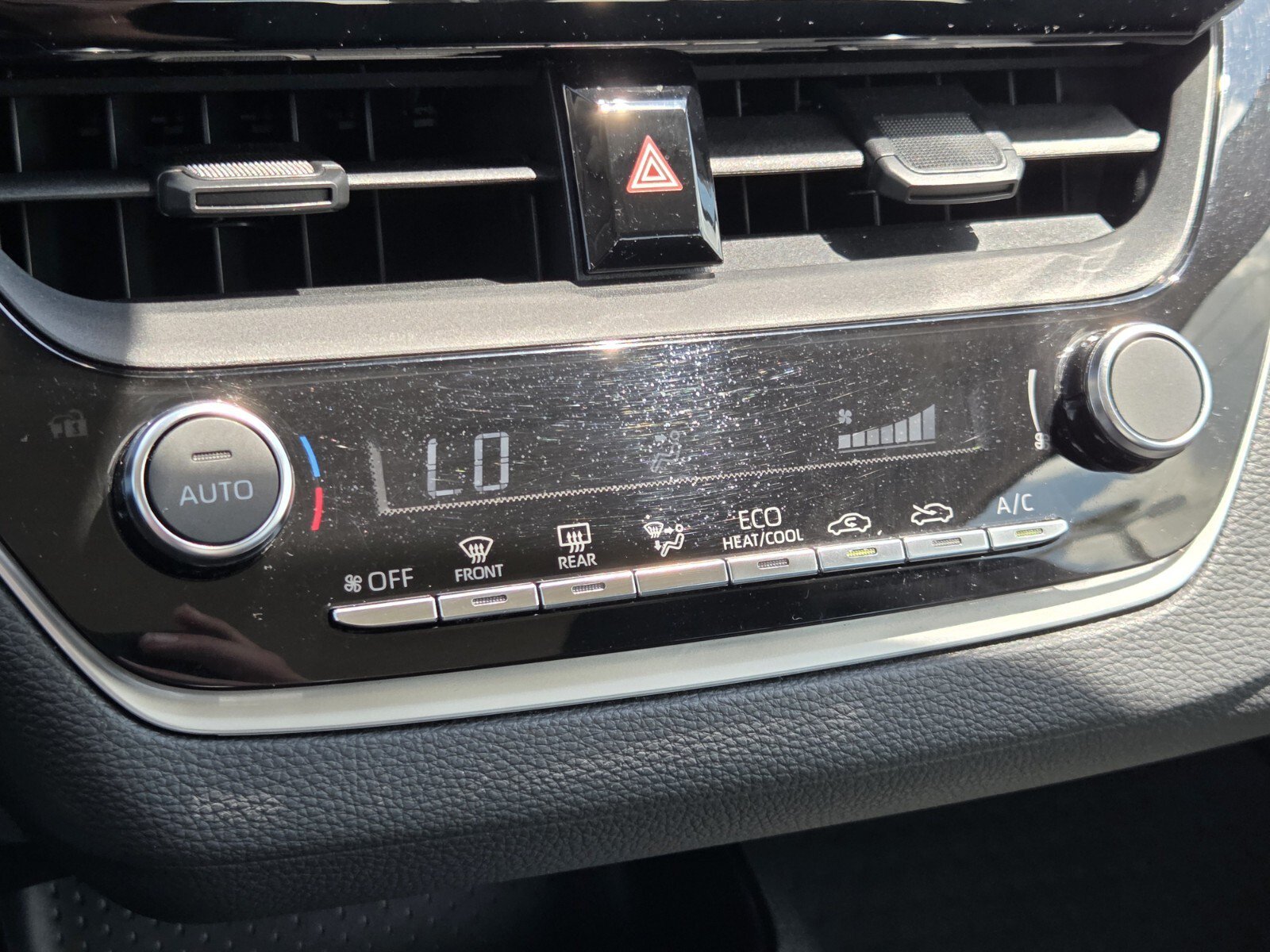 Certified 2025 Toyota Corolla LE FWD image 17