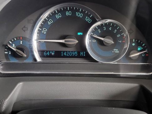 Used 2011 Chevrolet HHR LT image 25