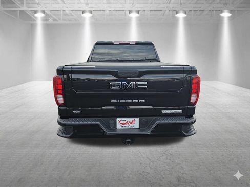 Certified 2022 GMC Sierra 1500 Elevation w/ LPO, Elevation Black Package AWD/4WD image 5