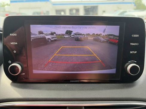 Used 2022 Hyundai Santa Fe XRT FWD image 19