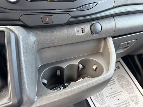 New 2026 Ford Transit 250 148 Medium Roof RWD image 25