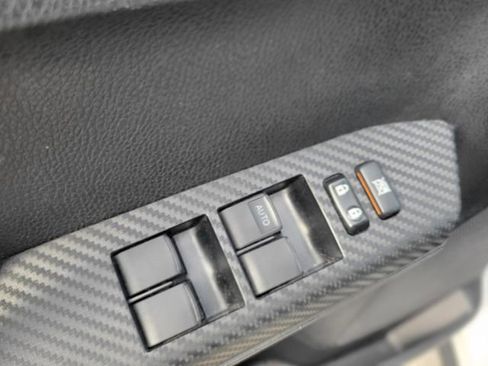 Used 2015 Toyota RAV4 XLE image 15