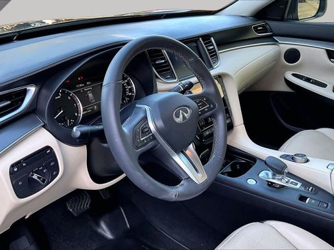 Used 2022 INFINITI QX50 Luxe w/ Cargo Package FWD image 18