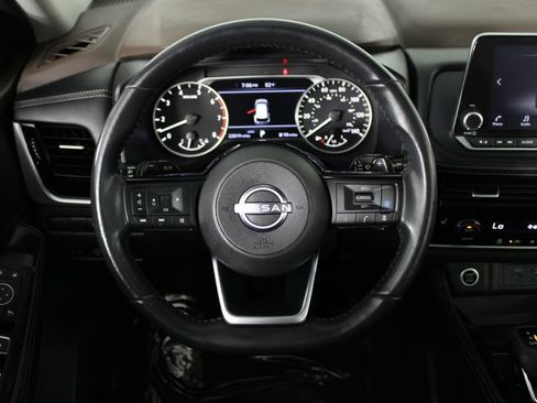 Certified 2023 Nissan Rogue SL AWD/4WD image 22