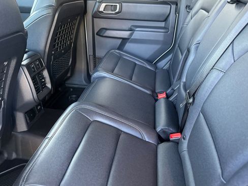 New 2026 Ford Bronco Badlands AWD/4WD image 12