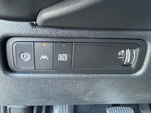 New 2026 Chevrolet Equinox EV LT image 27