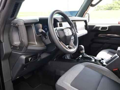 New 2026 Ford Bronco 2-Door w/ Sasquatch Package AWD/4WD image 14