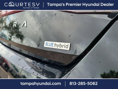 Certified 2025 Hyundai Elantra Blue image 30