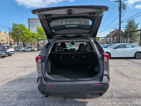 Used 2024 Toyota RAV4 XLE AWD/4WD image 11