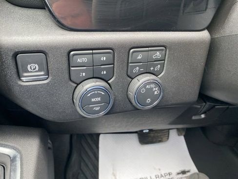 New 2026 Chevrolet Silverado 1500 LT image 17