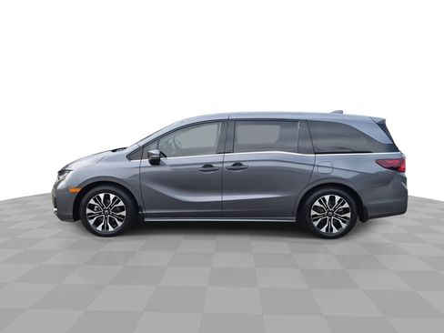 Used 2025 Honda Odyssey Elite image 5