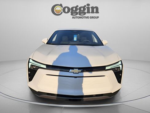 New 2025 Chevrolet Blazer EV LT image 5