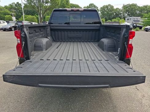 Used 2024 Chevrolet Silverado 1500 High Country w/ Technology Package AWD/4WD image 32