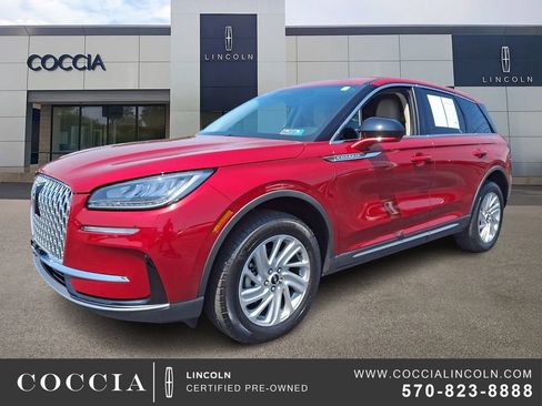 Certified 2025 Lincoln Corsair AWD image 1