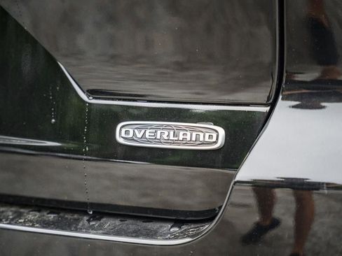 New 2025 Jeep Grand Cherokee Overland w/ Adv Protech Group III AWD/4WD image 8