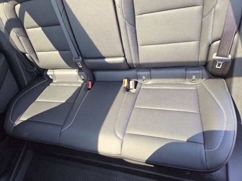 New 2026 GMC Terrain Denali w/ LPO, Floor Liner Package AWD/4WD image 32